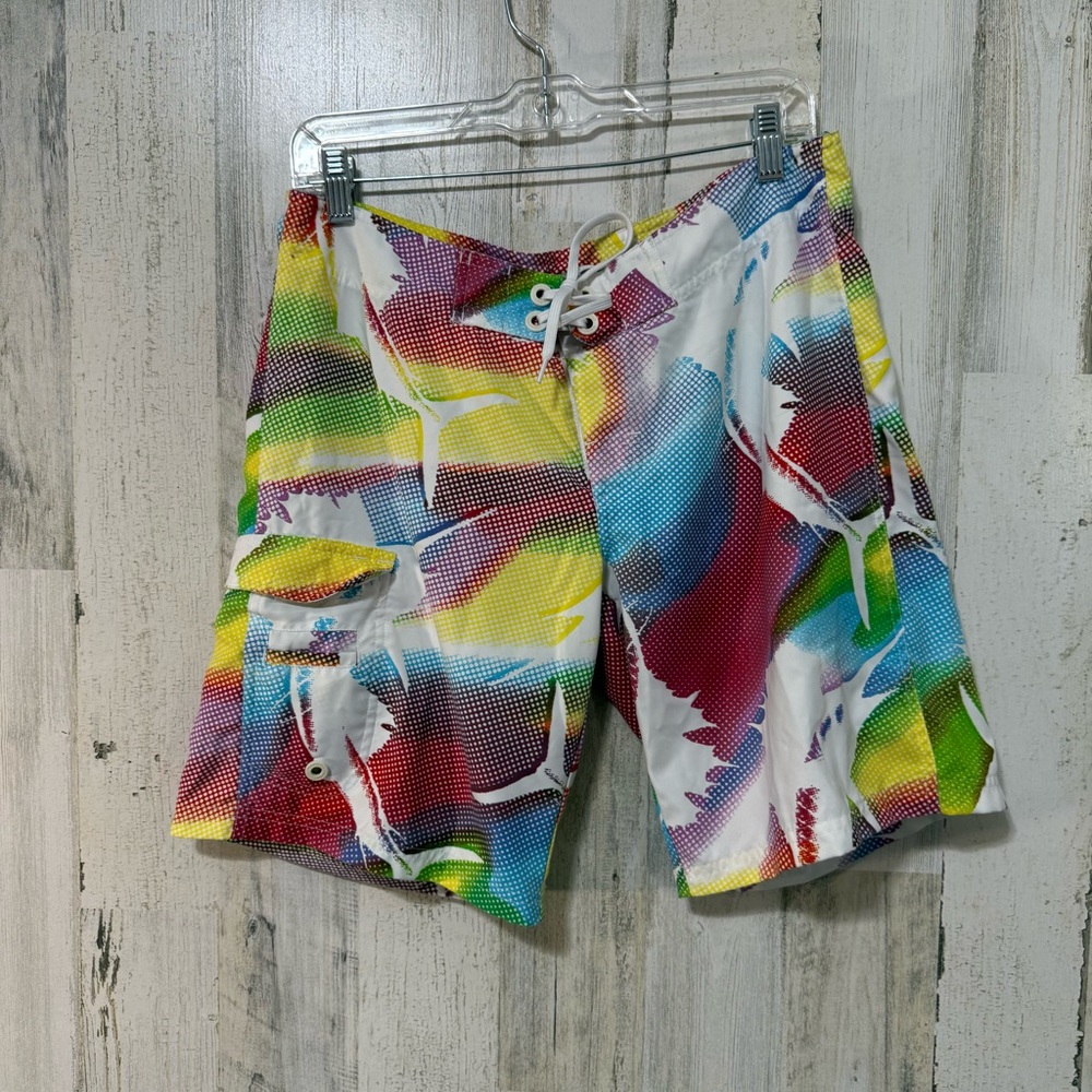 Columbia Colorful Women's Cargo Shorts - Picture 5 of 15